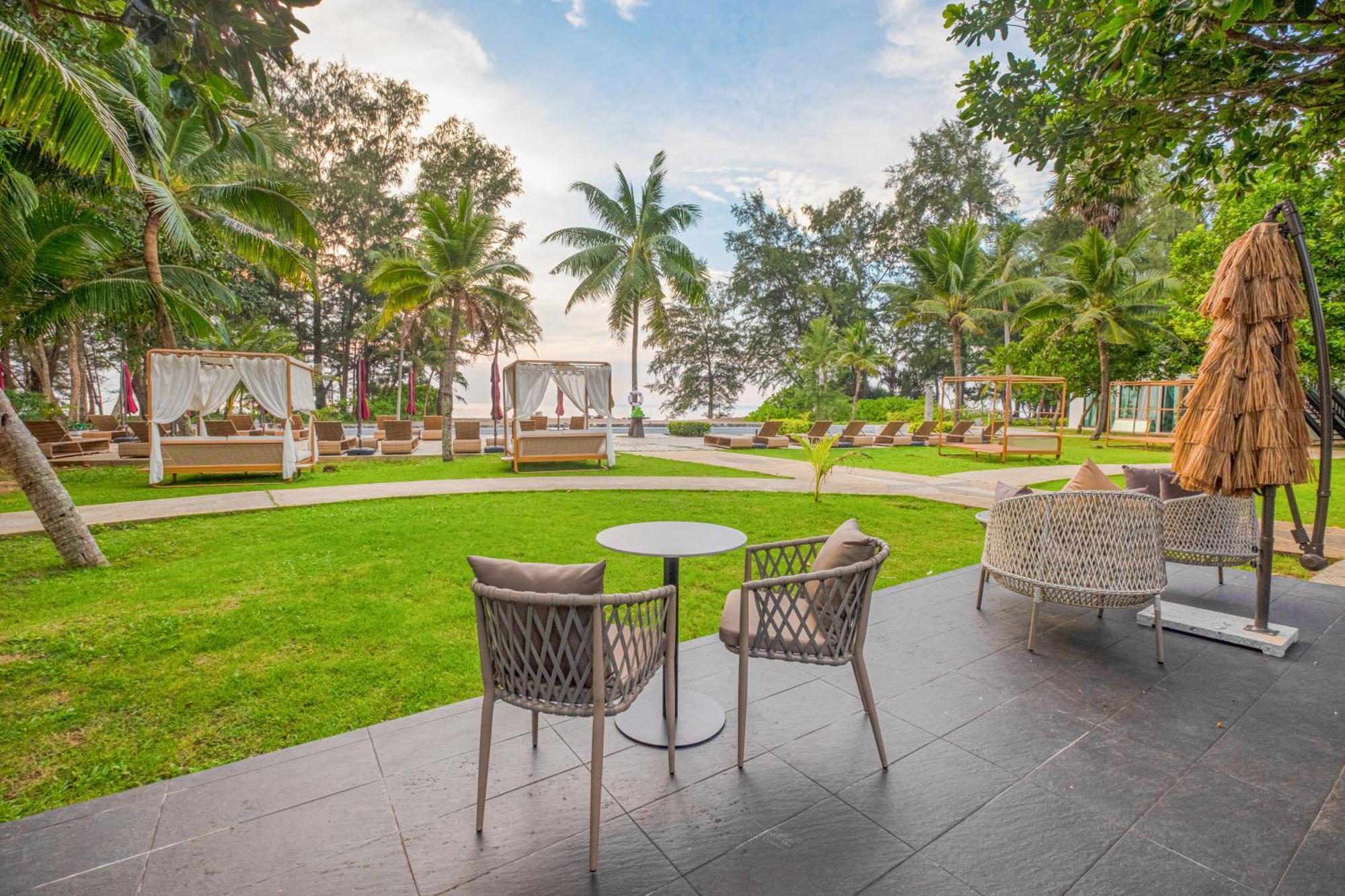 Estella Phuket Mai Khao Beach Resort Buitenkant foto